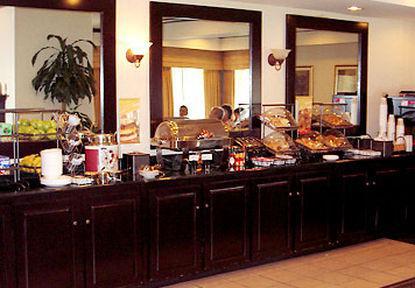 Springhill Suites By Marriott Savannah Midtown Restaurant bilde